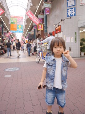 「familytrip」｜Cedric Kwongさん（キッズ・100cm）の冬コーディネート