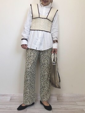 「ペインターパンツ」｜「アイテム（その他トップス）」を使った、nachicoさん（レディース・164cm）の春コーディネート