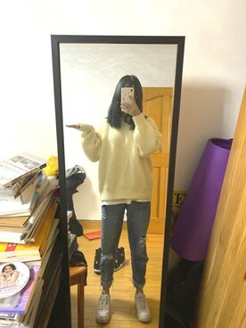 「ONLY（オンリー）のアイテム（デニムパンツ、ブルー系）」を使った、木之本麦さん（レディース・168cm）の秋コーディネート