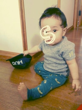 「baby ampersand（ベビーアンパサンド）のアイテム」を使った、a*mさん（キッズ・70cm）の秋コーディネート