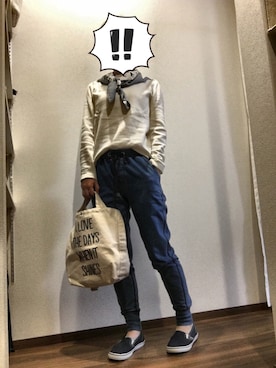 「アイテム（スリッポン、ブルー系）」を使った、ちぴさん（レディース・148cm）の春コーディネート