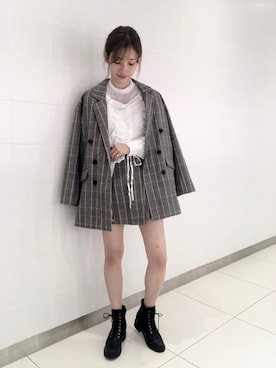 「シア―ブラウス」｜「アイテム（ジャケット/アウター）」を使った、marikoさん（レディース・166cm）の秋コーディネート