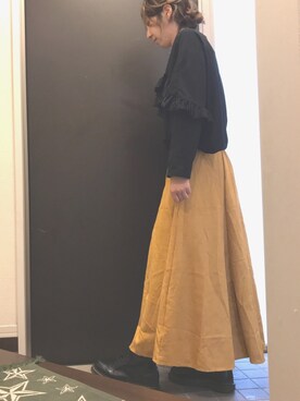 たぬきさんの「スエードフレアロングスカート/タフタスカート」を使ったコーディネート