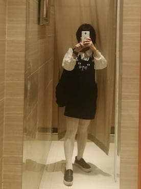 「猫」｜「アイテム（オールインワン・サロペット）」を使った、丽和麗和さん（レディース・162cm）の春コーディネート