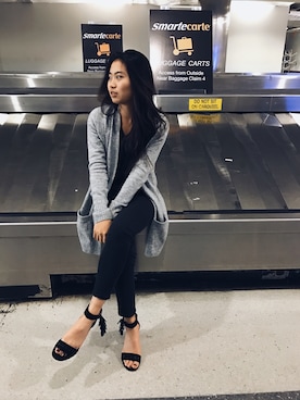 「Abercrombie&Fitch（アバークロンビーアンドフィッチ）のアイテム（カーディガン/ボレロ）」を使った、Angel Choiさん（レディース・157cm）の春コーディネート