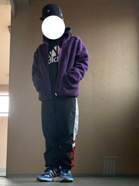 「adidas（アディダス）のアイテム（パーカー）」を使った、shigeeeさん（メンズ・165cm）の秋コーディネート
