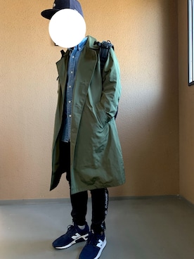 「デニムシャツ」｜「アイテム（ステンカラーコート）」を使った、shigeeeさん（メンズ・165cm）の秋コーディネート