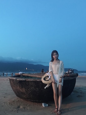 「SKY（スカイ）のアイテム」を使った、hyehyeya さん（レディース・161cm）の冬コーディネート
