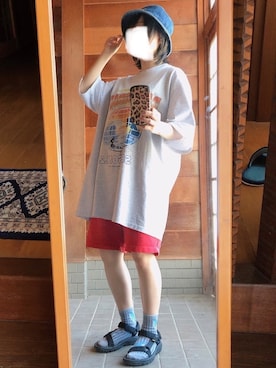 「アイテム（オールインワン・サロペット、レッド系）」を使った、おちさん（レディース・155cm）の夏コーディネート