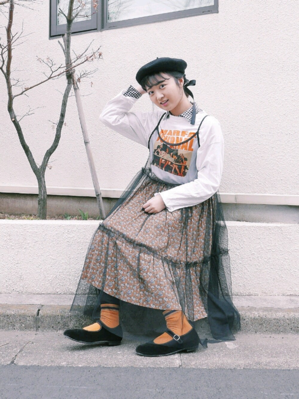 「earth music&ecology、GU、古着、UNIQLO、BEAMS BOY、beret、dress、lady、elegant」｜「UNIQLOのアイテム（その他トップス、その他）」を使った、mojoさん（レディース・160cm）の春コーディネートの1枚目の写真
