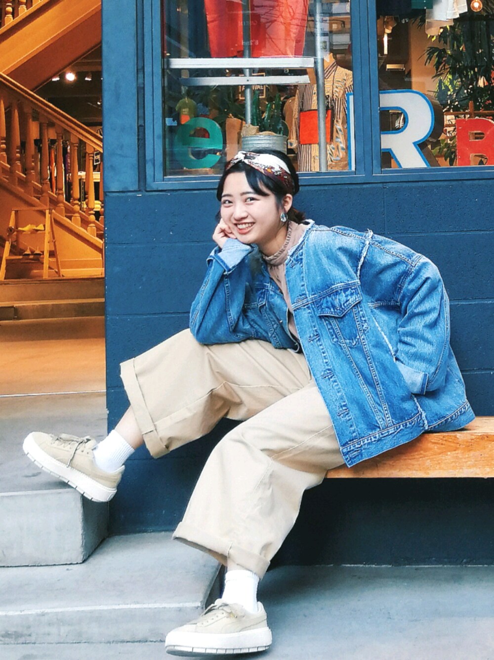 「春コーデ、大人カジュアル、ootd、オトナ女子」｜「LOWRYS FARMのアイテム（イヤリング、シルバー系）」を使った、mojoさん（レディース・160cm）の春コーディネートの1枚目の写真