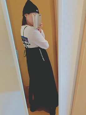 「サロペットスカート」｜「アイテム（ニットキャップ/ビーニー）」を使った、occaさんさん（レディース・161cm）の秋コーディネート