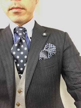 「水玉」｜「アイテム（フォーマルスーツ/小物）」を使った、エースさん（メンズ・170cm）の冬コーディネート