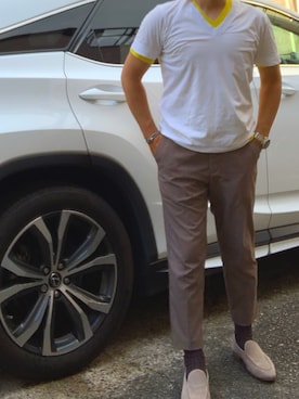 「Santoni（サントーニ）のアイテム（シューズ）」を使った、エースさん（メンズ・170cm）の秋コーディネート