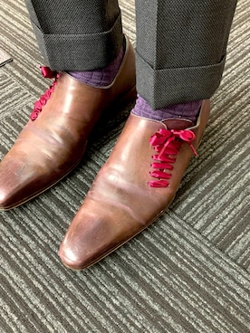 「アイテム（ドレスシューズ、パープル系）」を使った、エースさん（メンズ・170cm）の秋コーディネート