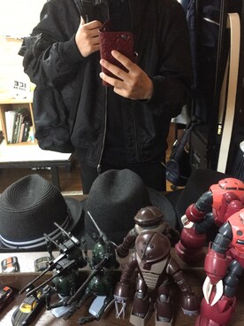 「VISON STREET（ヴィジョン ストリート）のアイテム」を使った、ドナルドさん（メンズ・172cm）の夏コーディネート