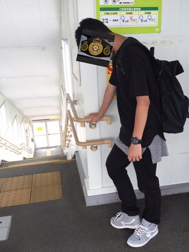 「VISON STREET（ヴィジョン ストリート）のアイテム」を使った、ドナルドさん（メンズ・172cm）の夏コーディネート