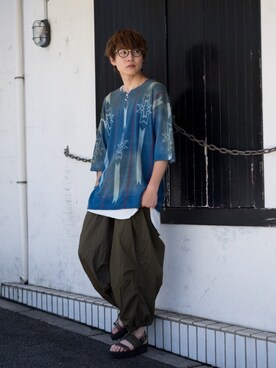 「glamb（グラム）のアイテム（サンダル）」を使った、細海 佑成さん（メンズ・170cm）の夏コーディネート