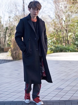 「glamb（グラム）のアイテム（チェスターコート）」を使った、細海 佑成さん（メンズ・170cm）の冬コーディネート