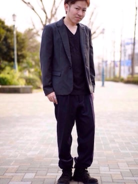 「rovtski」｜「アイテム（スラックス）」を使った、森本リュウセイさん（メンズ・165cm）の春コーディネート