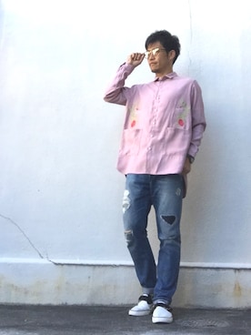 「ピンクシャツ」｜「アイテム（スリッポン）」を使った、takeさん（メンズ・170cm）の秋コーディネート