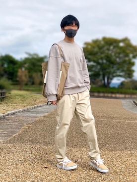 「shiki tokyo（シキトウキョウ）のアイテム（スウェット）」を使った、ヨッシーさん（メンズ・168cm）の秋コーディネート