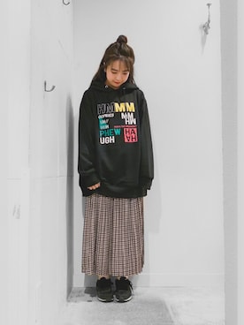 「ハーフアップお団子」｜「アイテム（パーカー）」を使った、こりんさん（レディース・153cm）の冬コーディネート