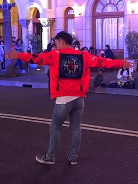 「USJ」｜「アイテム（スタジャン）」を使った、kenpiiiiiさん（メンズ・170cm）の春コーディネート