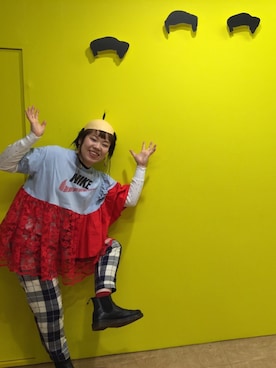 「アイテム（ピアス（片耳用）、イエロー系）」を使った、マママママさん（レディース・154cm）の春コーディネート