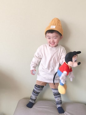 「ミッキーマウス」｜「アイテム（雑貨/ホビー）」を使った、モリコさん（キッズ・80cm）の冬コーディネート