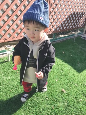 「ザノースフェイス」｜「アイテム（マウンテンパーカー）」を使った、モリコさん（キッズ・80cm）の冬コーディネート