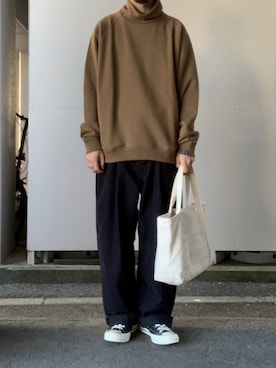 「Graphpaper（グラフペーパー）のアイテム（スウェット）」を使った、k_u_nioさん（メンズ・171cm）の秋コーディネート