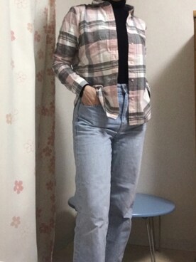 ニット セーターを使った フランネルチェックシャツ のレディース人気ファッションコーディネート Wear