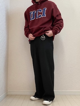 「ストレートパンツ」｜「アイテム（財布/小物）」を使った、taigaさん（メンズ・165cm）の冬コーディネート