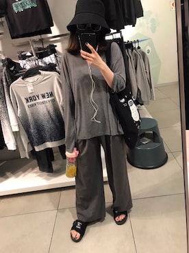 TTTJJJさんのコーディネート