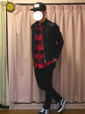 「SPINNS（スピンズ）のアイテム（ライダースジャケット）」を使った、たまじろうさん（メンズ・173cm）の冬コーディネート