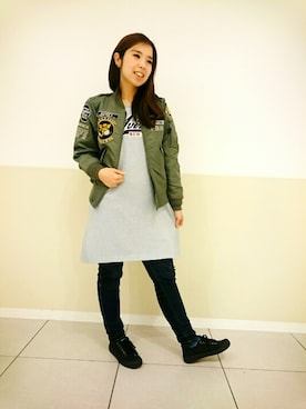 「TYPE BLUE（タイプブルー）のアイテム（パンツ）」を使った、kinukaさん（レディース・157cm）の冬コーディネート