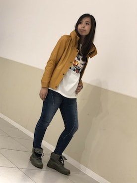 「アイテム（ライダースジャケット、イエロー系）」を使った、kinukaさん（レディース・157cm）の夏コーディネート