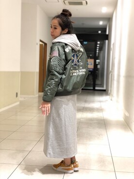 「新作」｜「アイテム（MA-1）」を使った、kinukaさん（レディース・157cm）の秋コーディネート