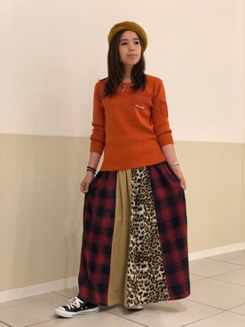 「アイテム（ハンチング/ベレー帽、イエロー系）」を使った、kinukaさん（レディース・157cm）の秋コーディネート