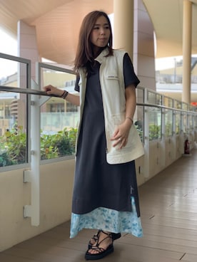 「アイテム（ミリタリージャケット）」を使った、kinukaさん（レディース・157cm）の春コーディネート