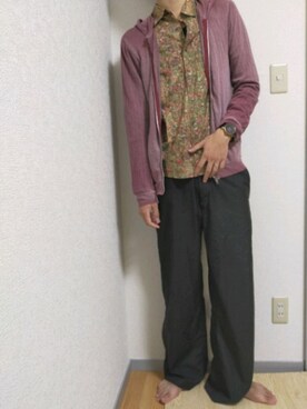 「jiggys shop（ジギーズショップ）のアイテム（スラックス）」を使った、ゆう【相互フォロー】さん（メンズ・184cm）の夏コーディネート
