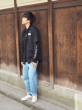 「GU（ジーユー）のアイテム（デニムパンツ、ブルー系）」を使った、ひろさん（メンズ・177cm）の春コーディネート