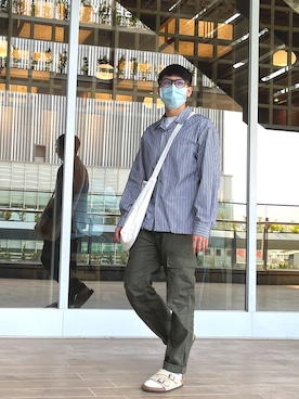 「carhartt」｜「アイテム（その他シューズ）」を使った、Sean Chenさん（メンズ・172cm）の春コーディネート