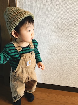 「Carhartt（カーハート）のアイテム（サロペット/オーバーオール）」を使った、☆harurunさん（キッズ・70cm）の冬コーディネート