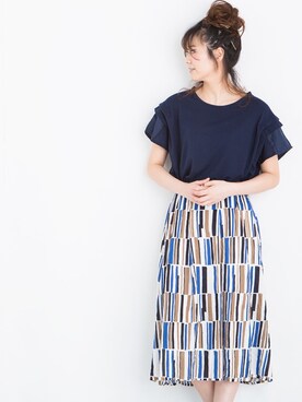 「PEACESHOPの幾何柄フィッシュテールスカート（スカート、ブルー系）」を使った、lycopenetomato3さん（レディース・165cm）の春コーディネート