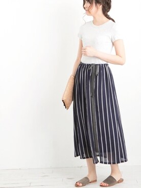 「Doux archives（ドゥアルシーヴ）のイタリーレザーサンダル（サンダル、グレー系）」を使った、lycopenetomato3さん（レディース・165cm）の夏コーディネート