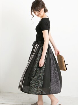 「UNIQLO（ユニクロ）のリブバレエネックT（半袖）（Tシャツ/カットソー、ブラック系）」を使った、lycopenetomato3さん（レディース・165cm）の夏コーディネート