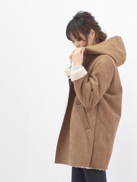 「peace  shopのフェイクムートンコート（ムートンコート、ベージュ系）」を使った、lycopenetomato3さん（レディース・165cm）の冬コーディネート
