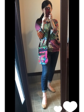 「Desigual（デシグアル）のアイテム（ショルダーバッグ）」を使った、mikaさん（レディース・166cm）の秋コーディネート